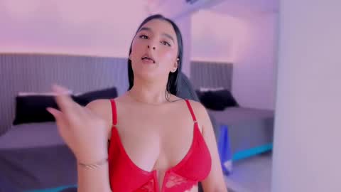 Snapshot of maria_flowers chatting on September 20, 8:21 pm MARIA online show from September 20, 8:21 pm