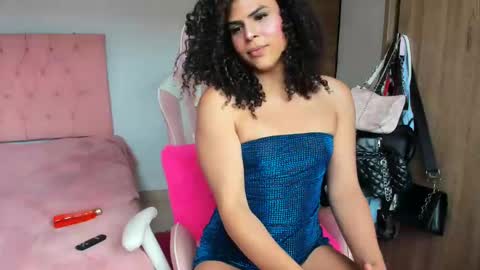 Snapshot of maria_frizzy chatting on February 7, 7:59 pm maria_frizzy online show from February 7, 7:59 pm
