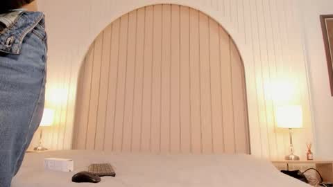 Maria  online show from November 22, 11:31 am