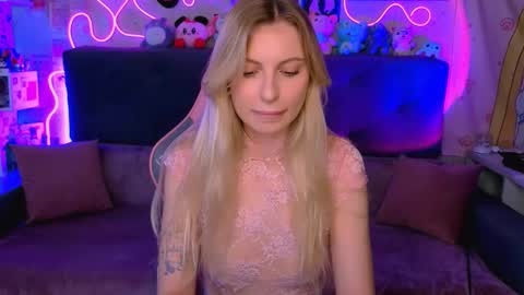 Maria online show from November 14, 5:50 am