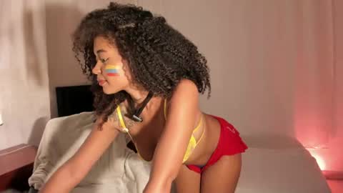 Snapshot of maria_julyanaa chatting on July 4, 2:18 am July for you. online show from July 4, 2:18 am