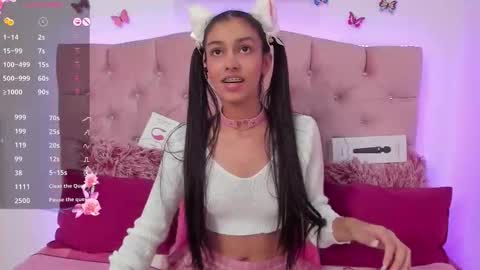 Snapshot of maria_skinny_ chatting on October 19, 2:12 am My name is Valentina online show from October 19, 2:12 am