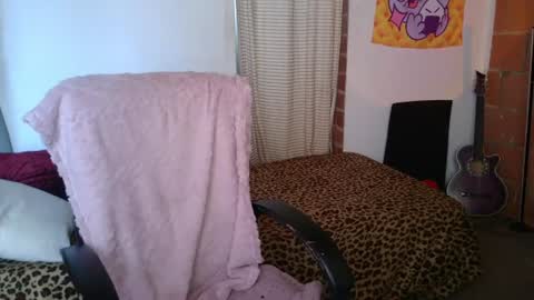 Snapshot of mariaajuana_ chatting on July 23, 4:27 pm mariaajuana_ online show from July 23, 4:27 pm