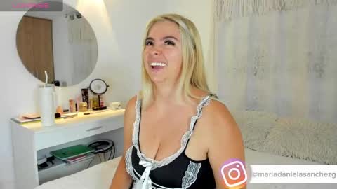 mariadanielasanchez online show from September 27, 12:59 am