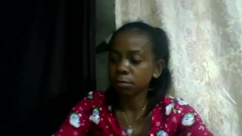 Snapshot of mariah642217 chatting on May 4, 7:43 pm mariah642217 online show from May 4, 7:43 pm