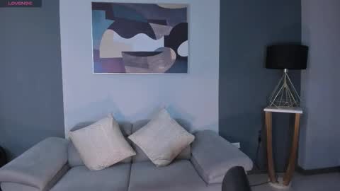 Snapshot of mariaherrera_ chatting on October 7, 9:23 pm MARIA HERRERA online show from October 7, 9:23 pm