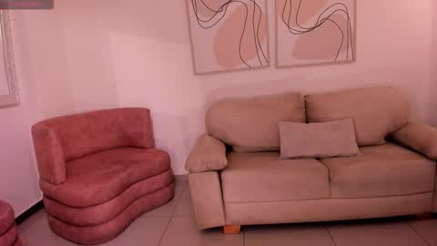 Snapshot of mariaherrera_ chatting on November 10, 9:58 pm MARIA HERRERA online show from November 10, 9:58 pm