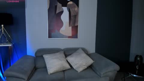 MARIA HERRERA  online show from March 2, 7:54 pm