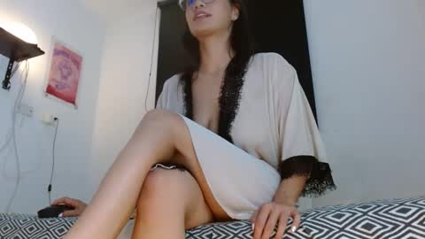 Mariam Calad online show from January 29, 4:05 am