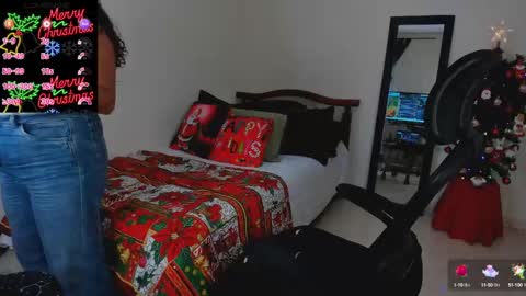 Snapshot of mariamcastillo chatting on December 11, 8:04 am Mariam Castiblanco online show from December 11, 8:04 am