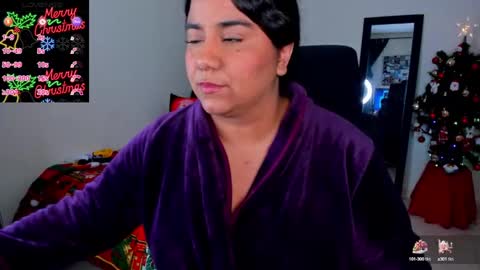 Snapshot of mariamcastillo chatting on December 31, 3:45 am Mariam Castiblanco online show from December 31, 3:45 am