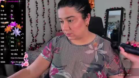 Snapshot of mariamcastillo chatting on March 6, 10:26 pm Mariam Castiblanco online show from March 6, 10:26 pm