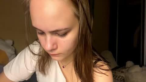 Snapshot of mariamcleverley chatting on October 3, 4:59 pm Mia online show from October 3, 4:59 pm