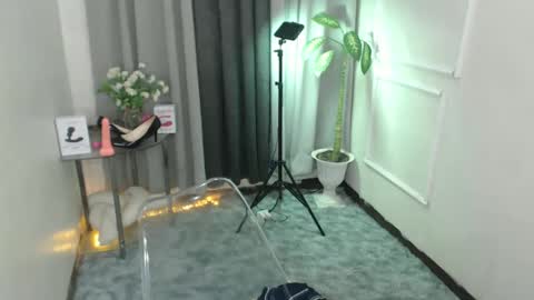 Snapshot of mariamercedesxxx chatting on March 5, 4:13 am maria online show from March 5, 4:13 am