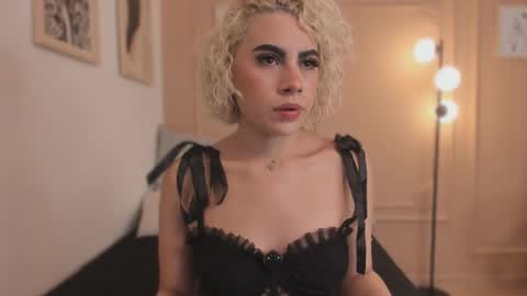 Marian online show from February 16, 7:10 pm