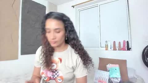 Marian online show from October 14, 10:49 am