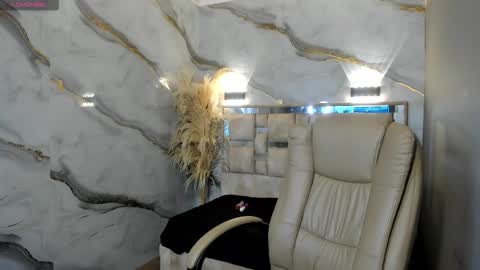 Mariana online show from March 16, 11:58 am