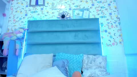 mariana_babe_ online show from December 12, 7:59 pm