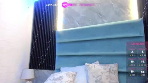 Snapshot of mariana_babe_ chatting on November 8, 12:27 pm mariana_babe_ online show from November 8, 12:27 pm