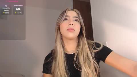 Mariana online show from October 21, 10:43 pm