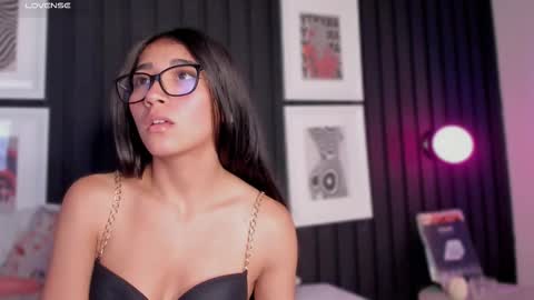 Mariana   online show from November 27, 11:07 pm