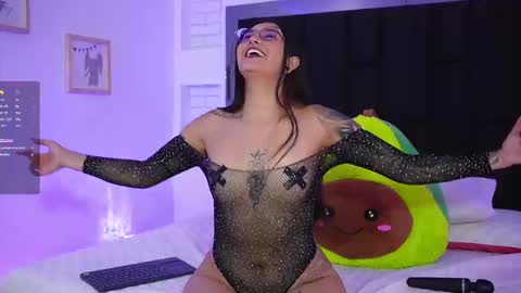 Mariana  online show from September 15, 7:03 pm