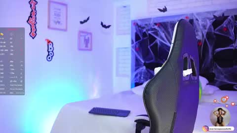 Mariana  online show from October 24, 7:32 pm