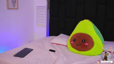 Mariana  online show from February 17, 7:09 pm