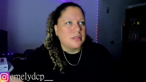 Snapshot of mariana_smittt chatting on September 25, 6:28 am Independent Model online show from September 25, 6:28 am