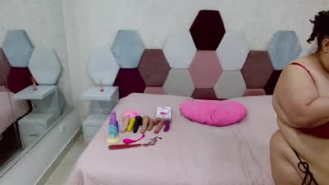 mariana online show from April 10, 6:23 pm