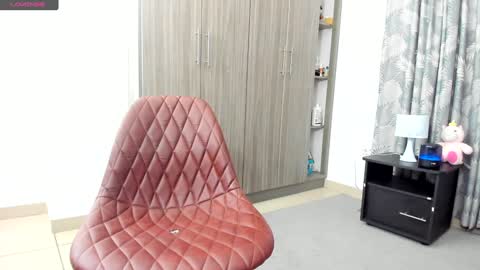 Natalia online show from February 8, 1:33 pm