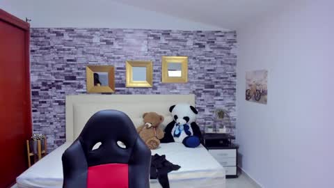 Snapshot of marianaxxx__ chatting on January 27, 9:22 pm Mariana online show from January 27, 9:22 pm
