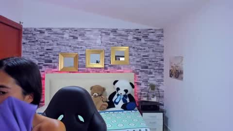 Snapshot of marianaxxx__ chatting on February 27, 9:47 pm Mariana online show from February 27, 9:47 pm