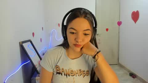 Snapshot of mariangel_3 chatting on February 21, 3:01 am Mariangel online show from February 21, 3:01 am