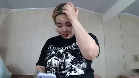 la crespa x online show from March 18, 12:19 pm