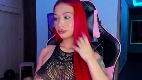 M A R I A N E online show from October 23, 2:22 am