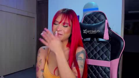 M A R I A N E online show from December 2, 7:36 am