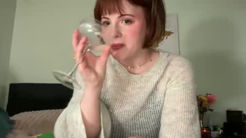 Snapshot of marianne_in_candlelight chatting on May 18, 8:47 pm SoftlyMarianne online show from May 18, 8:47 pm
