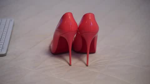 Maria online show from October 17, 9:01 am