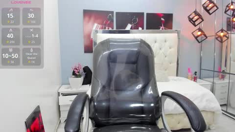 Snapshot of mariansexx chatting on February 11, 12:43 pm Marian Sexy online show from February 11, 12:43 pm