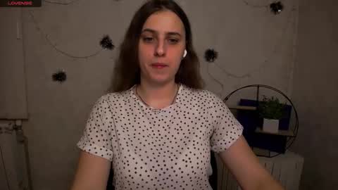 Snapshot of mariatess_ chatting on February 14, 1:08 pm Mariia online show from February 14, 1:08 pm