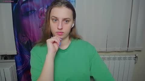Snapshot of mariatess_ chatting on February 23, 1:52 pm Mariia online show from February 23, 1:52 pm