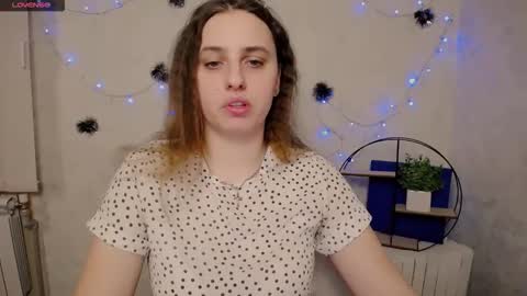 Snapshot of mariatess_ chatting on February 25, 12:59 pm Mariia online show from February 25, 12:59 pm