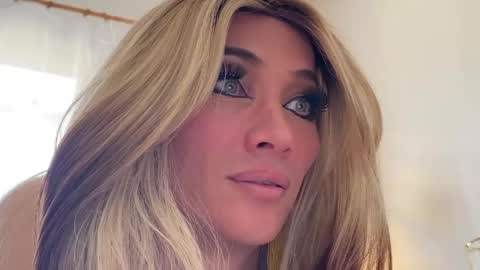 Mari online show from March 24, 8:19 am