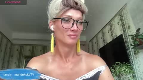 Snapshot of maridekoks chatting on July 23, 6:55 am Mari online show from July 23, 6:55 am
