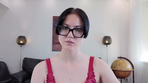Snapshot of marie_fitch chatting on June 9, 3:40 am Marie Fitch online show from June 9, 3:40 am