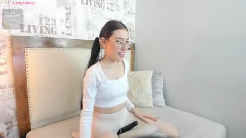 MARIE  online show from November 24, 12:27 pm