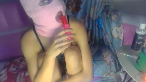 marieayy25 online show from December 17, 5:24 am