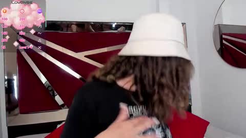 Mariee online show from February 20, 11:49 pm