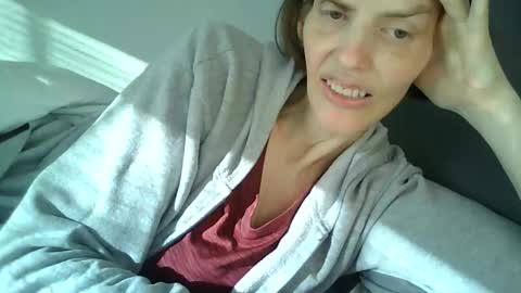 Mariejojo online show from March 1, 3:03 pm